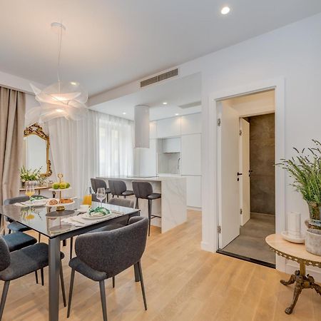 Top Location! Spacious Lux Apartment -5 Min From Beach & Centre Split Luaran gambar