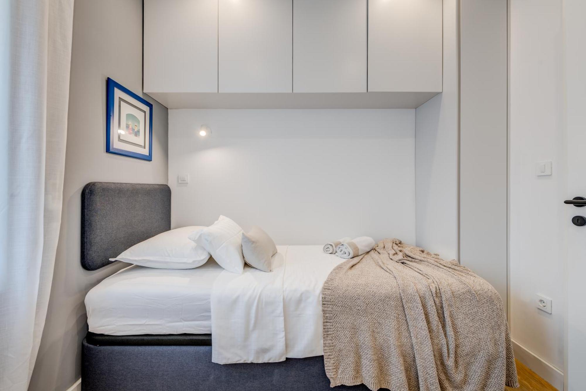 Top Location! Spacious Lux Apartment -5 Min From Beach & Centre Split Luaran gambar