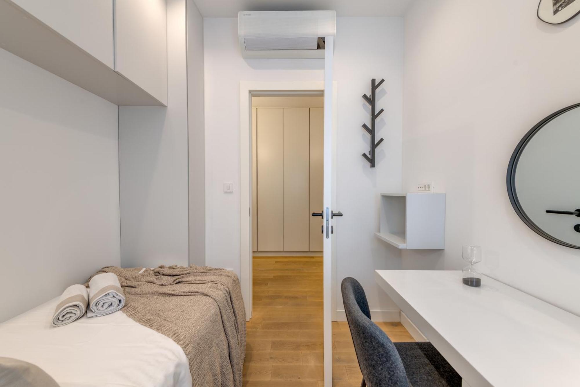 Top Location! Spacious Lux Apartment -5 Min From Beach & Centre Split Luaran gambar